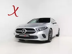 Cinza Usado 2019 Mercedes A180 Style Sedan | € 24.900 (Preço justo)