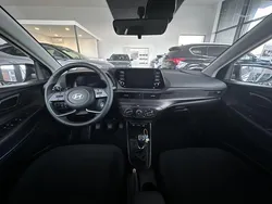 Cinzento Usado 2024 Hyundai i20 | € 20.500 (Preço elevado)