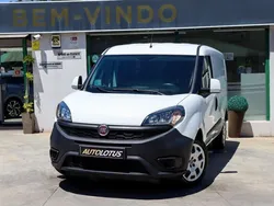 Branco Usado 2020 Fiat Doblò Monovolume | € 13.970 (Preço justo)