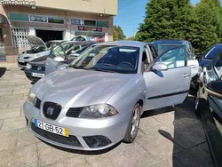 Cinza Usado 2008 Seat Ibiza | € 3.999 (Bom preço)