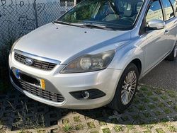 Usado 2009 Ford Focus Sedan | € 4.500 (Preço elevado)
