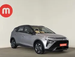 Cinzento Usado 2022 Hyundai Bayon Premium SUV | € 19.499 (Preço justo)