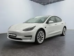 Branco Usado 2021 Tesla Model 3 Sedan | € 26.350 (Bom preço)