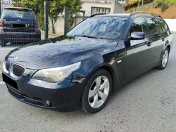 Azul Usado 2006 BMW 525 Carrinha | € 10.250