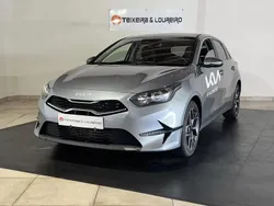 Cinza Novo 2025 Kia Ceed Citadino | € 23.900 (Caro)