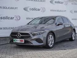 Cinza Usado 2023 Mercedes A200 Progressive Citadino | € 29.990 (Bom preço)