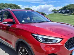 Vermelho Usado 2023 MG ZS Sedan | € 21.900 (Preço elevado)