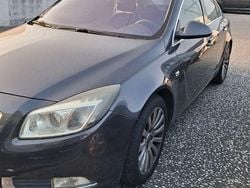 Usado 2010 Opel Insignia Cosmo Sedan | € 3.000