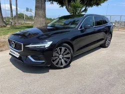 Preto Usado 2022 Volvo V60 Carrinha | € 36.500 (Preço justo)