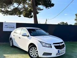 Branco Usado 2012 Chevrolet Cruze LS Sedan | € 7.900