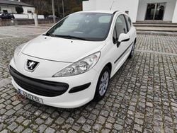 Branco Usado 2008 Peugeot 207 Citadino | € 3.700 (Bom preço)