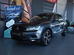 Cinzento Usado 2019 VW Tiguan Highline SUV | € 27.800 (Caro)