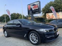 Cinza Usado 2018 BMW 520 Sedan | € 29.990 (Preço justo)