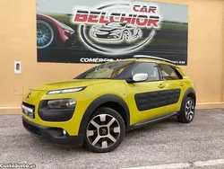 Amarelo Usado 2015 Citroën C4 Cactus Feel Citadino | € 11.990 (Preço elevado)
