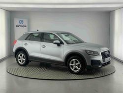 Cinzento Usado 2020 Audi Q2 Premium SUV | € 20.990 (Preço justo)