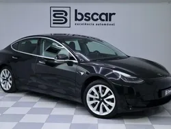 Preto Usado 2019 Tesla Model 3 Standard Range Sedan | € 21.900 (Bom preço)