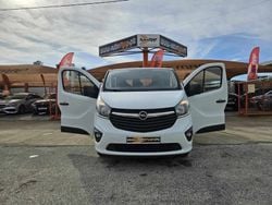 Branco Usado 2017 Opel Vivaro S Van | € 24.000 (Preço justo)