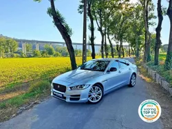 Cinzento Usado 2015 Jaguar XE Sedan | € 17.990 (Bom preço)