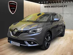 Cinzento Usado 2019 Renault Scénic IV Monovolume | € 14.950 (Preço justo)