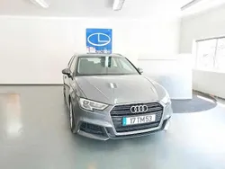 Cinzento Usado 2017 Audi A3 Citadino | € 14.950 (Preço justo)
