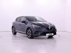 Cinzento islande/titanium Usado 2022 Renault Clio V LIMITED | € 16.500 (Bom preço)