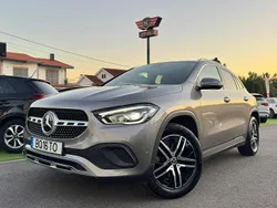 Cinza Usado 2021 Mercedes GLA200 Progressive SUV | € 37.950