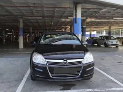 Usado 2007 Opel Astra Sedan | € 4.500 (Preço elevado)