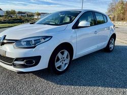 Branco Usado 2018 Renault Mégane IV Citadino | € 8.500