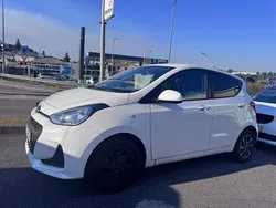 Branco Usado 2017 Hyundai i10 Citadino | € 8.480