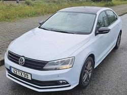 Cinzento Usado 2017 VW Jetta Sedan | € 9.990 (Preço justo)