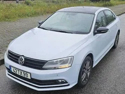Cinzento Usado 2017 VW Jetta Sedan | € 9.990 (Preço justo)