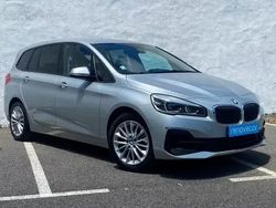 Cinzento Usado 2020 BMW 216 Gran Tourer Advantage Monovolume | € 15.900 (Preço justo)