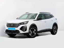 Branco Usado 2024 Peugeot 2008 SUV | € 22.750 (Preço justo)