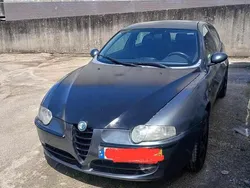Cinzento Usado 2001 Alfa Romeo 147 Citadino | € 1.100