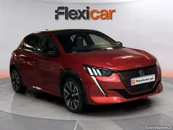 Vermelho Usado 2020 Peugeot e-208 GT Citadino | € 14.490 (Bom preço)
