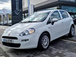 Branco Usado 2018 Fiat Punto Citadino | € 10.500 (Preço elevado)