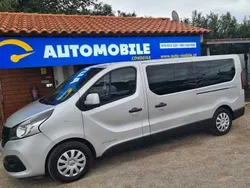 Cinzento Usado 2017 Renault Trafic Van | € 24.950