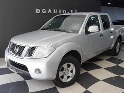 Cinzento Usado 2012 Nissan Navara Pickup | € 17.990 (Preço justo)