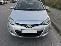 Usado 2014 Hyundai i20 Sedan | € 7.900 (Bom preço)