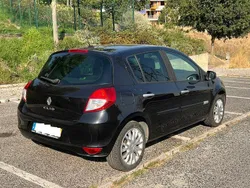Usado 2010 Renault Clio II Sedan | € 5.500 (Bom preço)