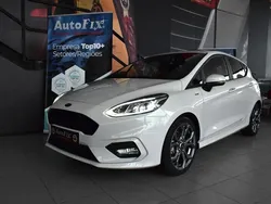 Branco Usado 2021 Ford Fiesta ST-Line Citadino | € 17.800 (Preço justo)
