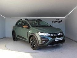 Cinzento Usado 2025 Dacia Sandero Citadino | € 18.500 (Preço justo)