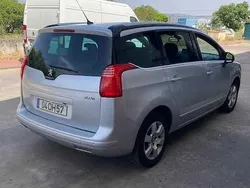 Usado 2014 Peugeot 5008 Monovolume | € 7.950 (Preço justo)