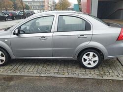 Usado 2006 Chevrolet Aveo Sedan | € 1.970