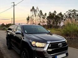 Usado 2022 Toyota HiLux Pickup | € 39.900 (Preço elevado)