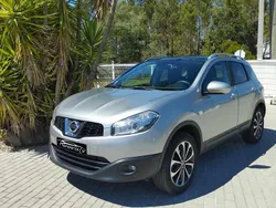 Cinzento Usado 2011 Nissan Qashqai SUV | € 10.490 (Preço justo)