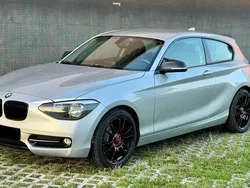 Cinza Usado 2012 BMW 116 Sport Line Citadino | € 10.990