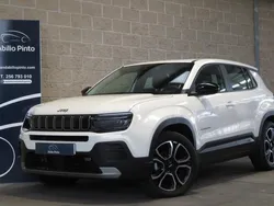 Branco Usado 2024 Jeep Avenger Altitude SUV | € 22.700 (Preço justo)