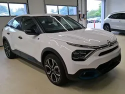 Branco Usado 2023 Citroën e-C4 Feel Sedan | € 21.950 (Super Preço)