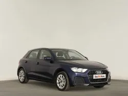 Azul Usado 2024 Audi A1 Sportback Advanced Citadino | € 23.490 (Preço justo)